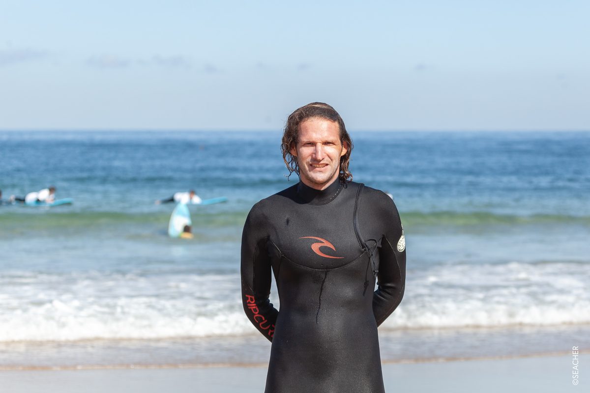 JB, moniteur de surf diplômé d'État à Kiwadu Surf School Seignosse